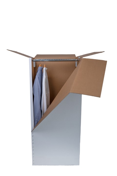 Clothes hanging box